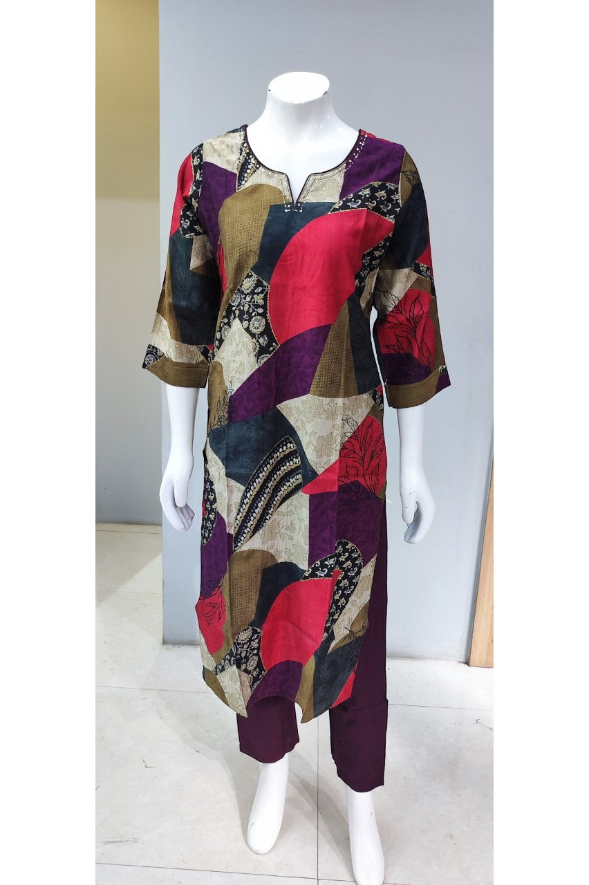 Casual Wear Kurti Set paired with Chiffon Dupatta
