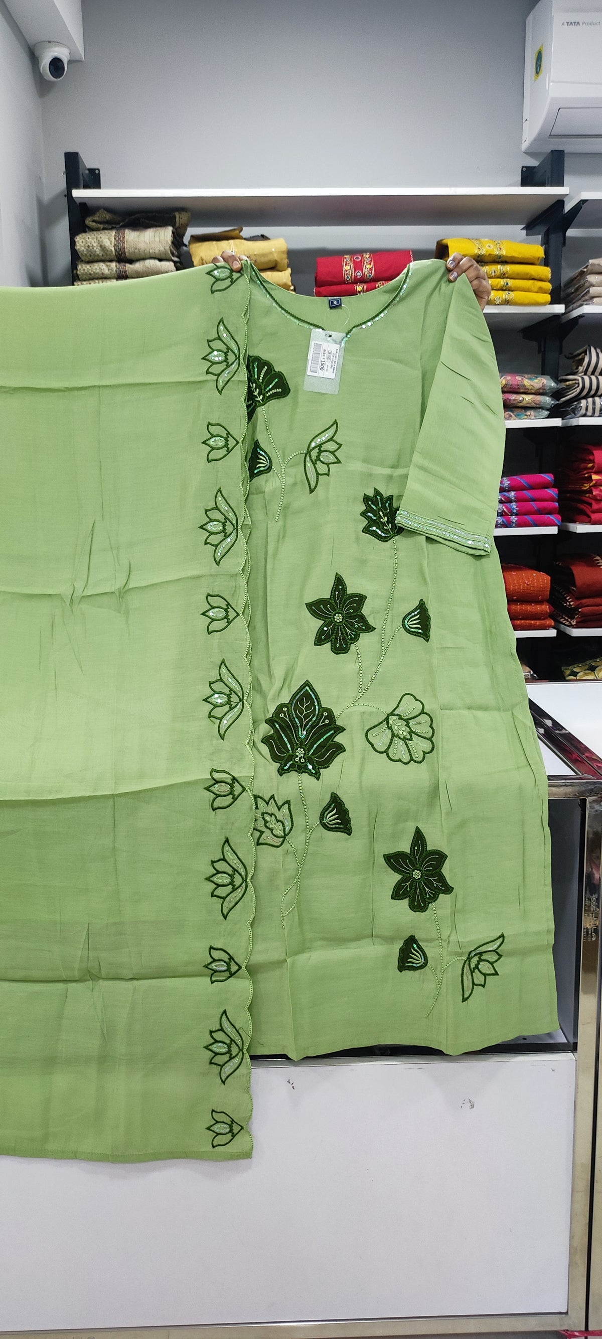 Party Wear Kurti Sets - Photo 2