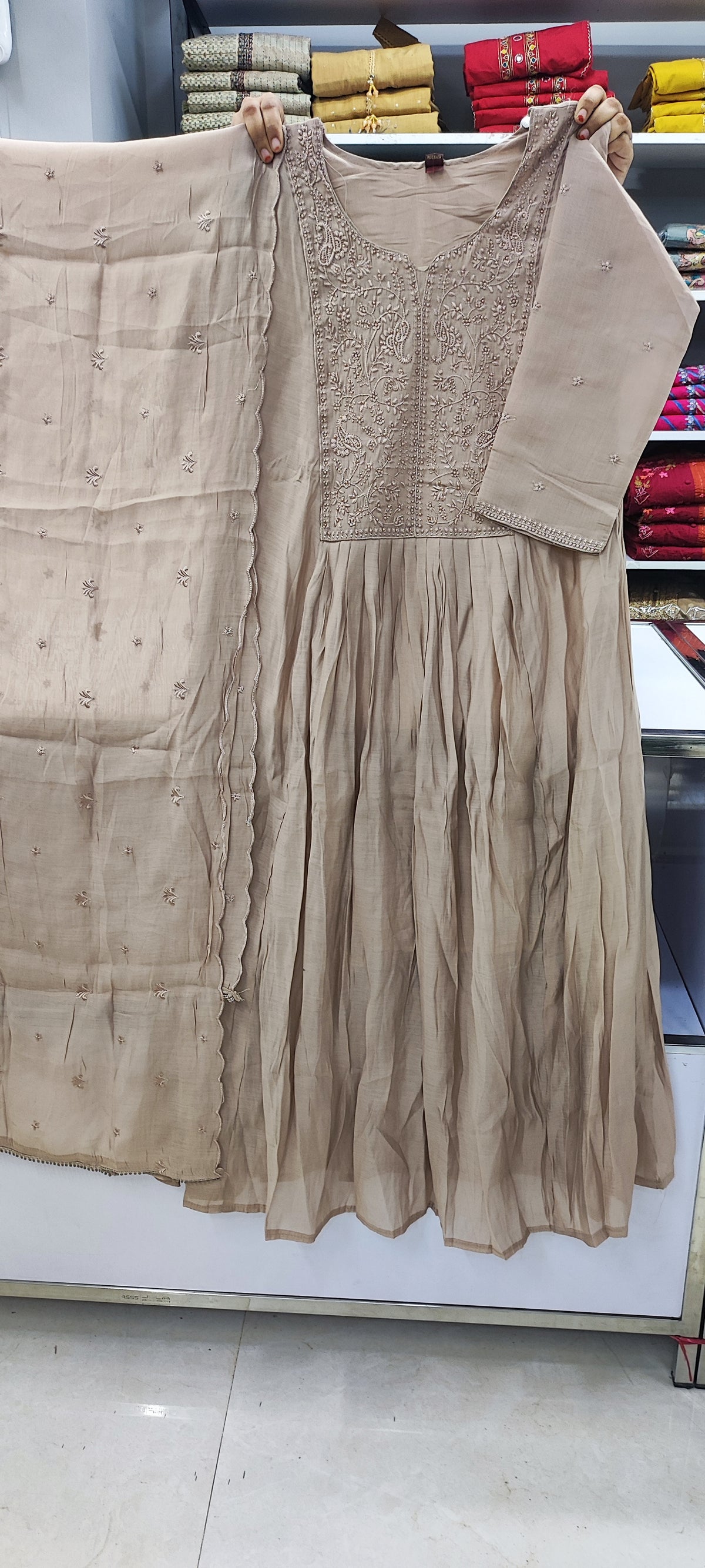 Aline Set - mal Chanderi - Beige Color