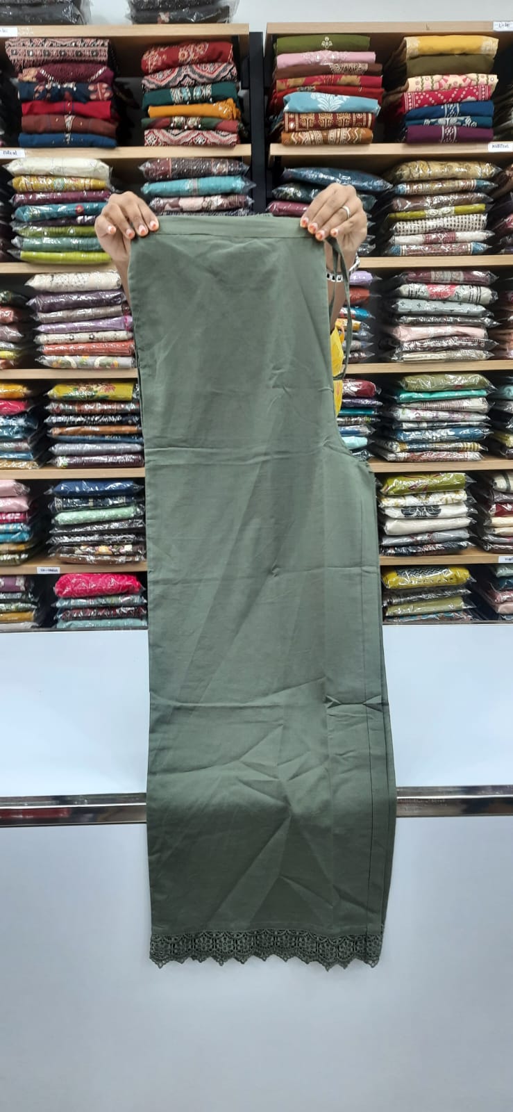 Kurti Set - Embriodery Vneck